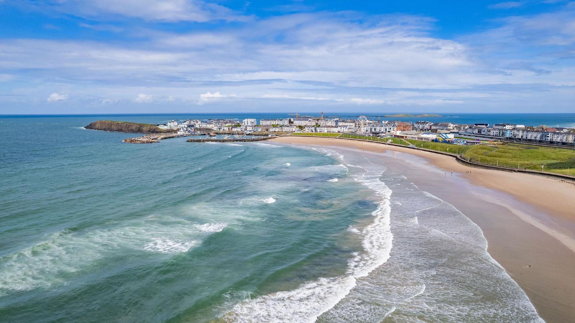 3 Dunluce Park - By The Sea Apartment