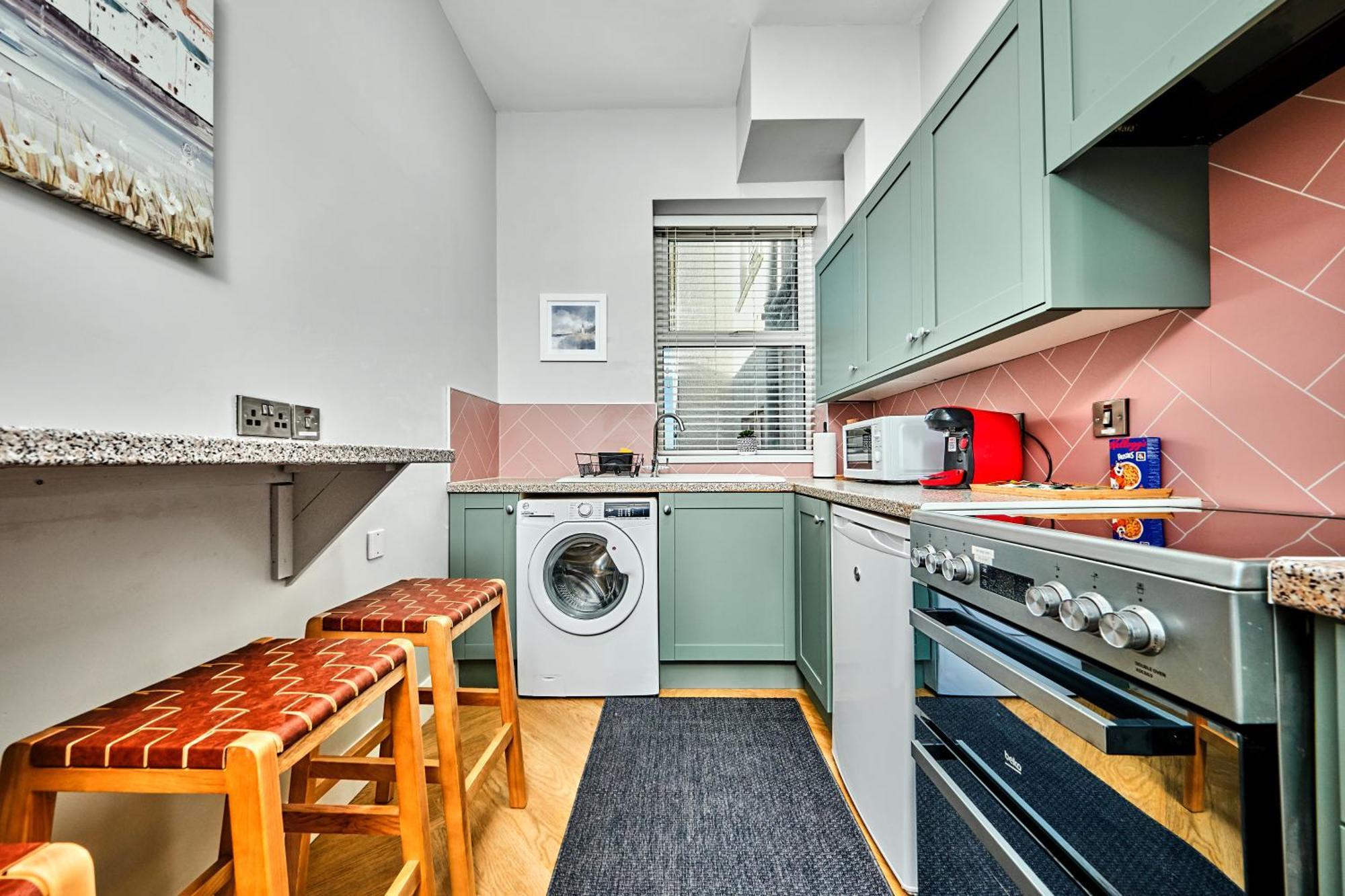 Apartment 3 Dunluce Park - By The Sea