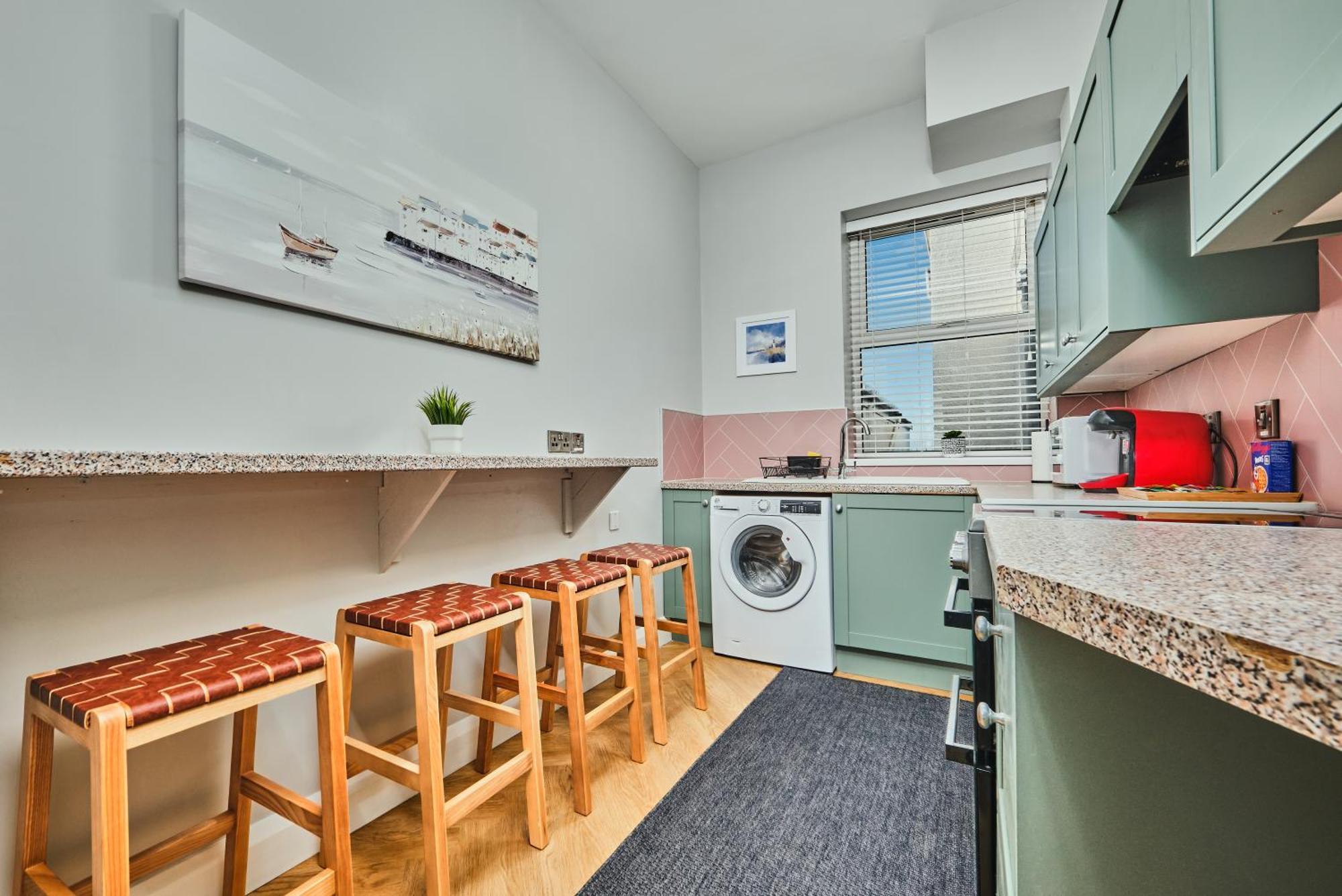 3 Dunluce Park - By The Sea Apartment