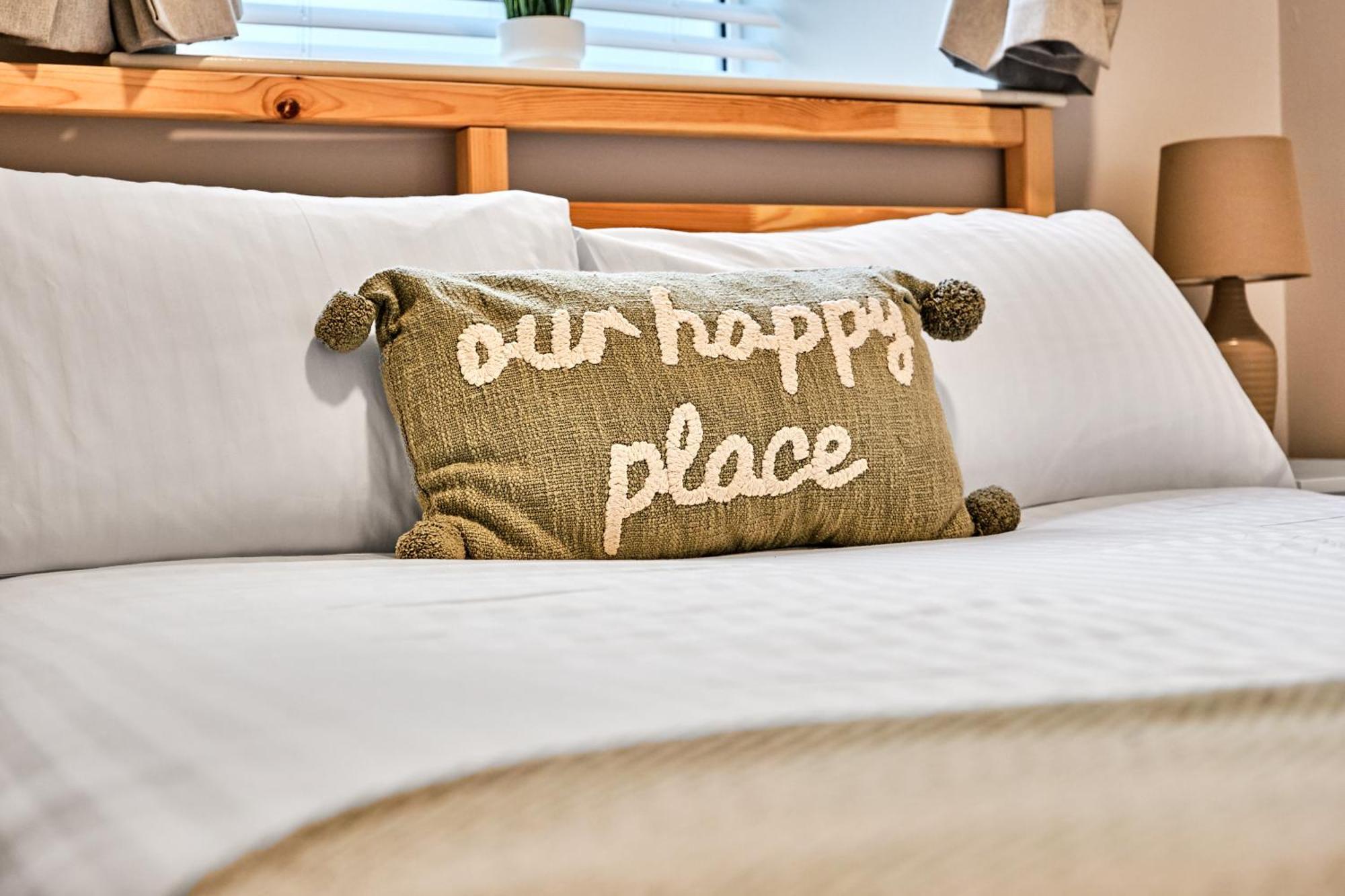 Apartment 3 Dunluce Park - By The Sea *